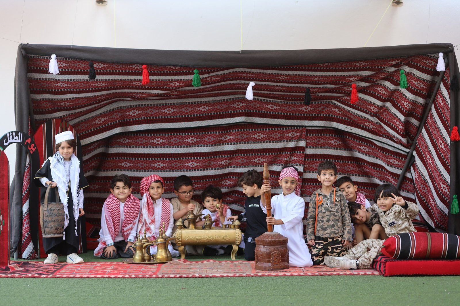 565704910 1440460984752058 1884894961341978415 n