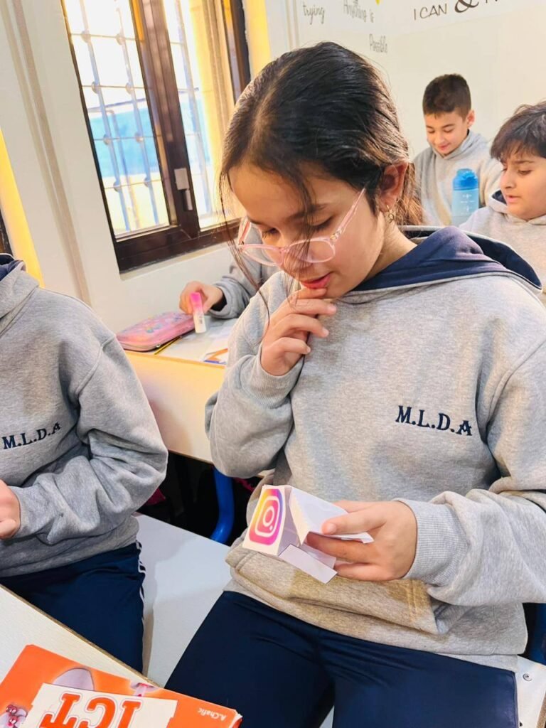 586574716 1607359780378165 2639624684690911939 n